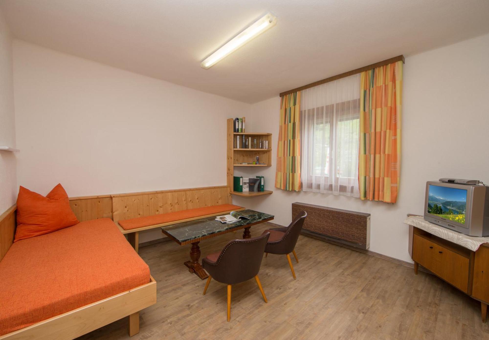 Ferienhaus Gerlinde II Капрун Номер фото
